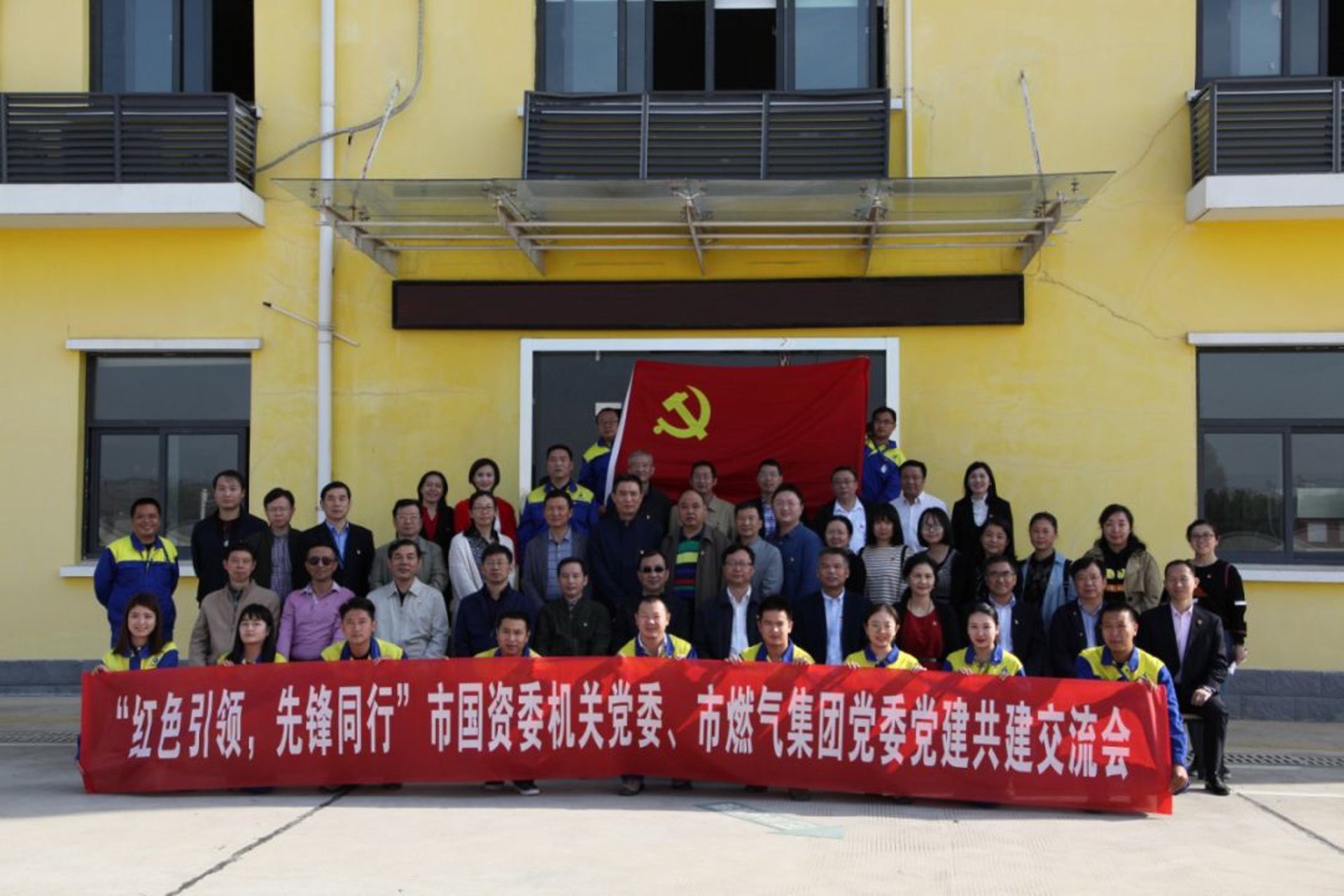 高压开关柜:企业电气安全的生命线